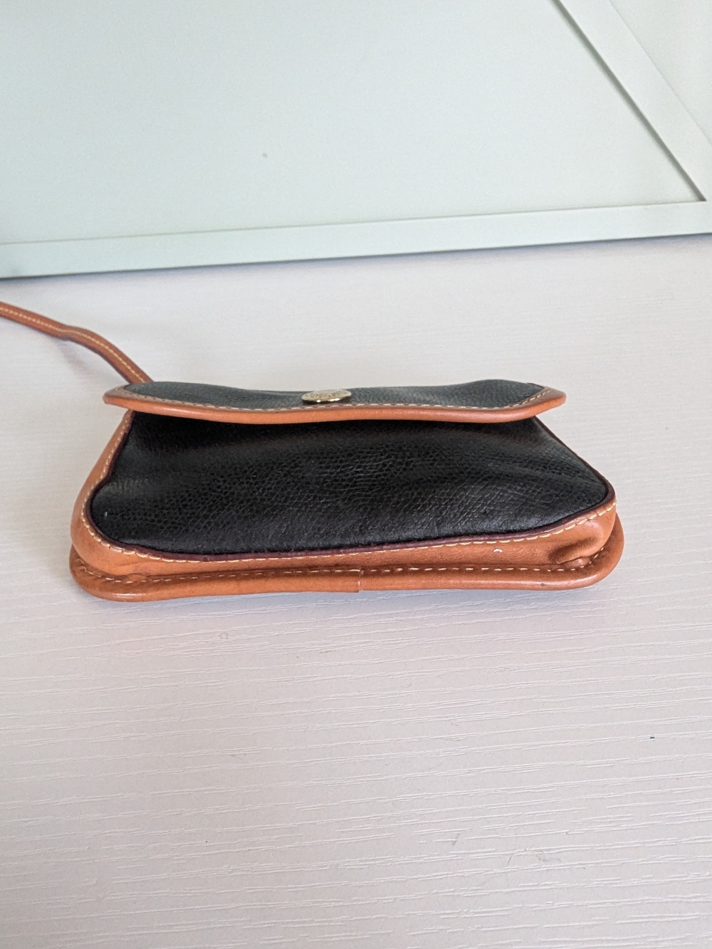 Dooney & Bourke Black Leather Small Wristlet with Tan Trim - Picture 7 of 10